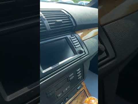 фото bmw x5 i (e53) 0
