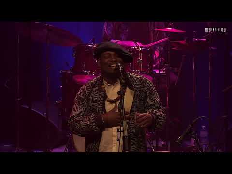 Fredy Massamba (Live at Muziekpublique)