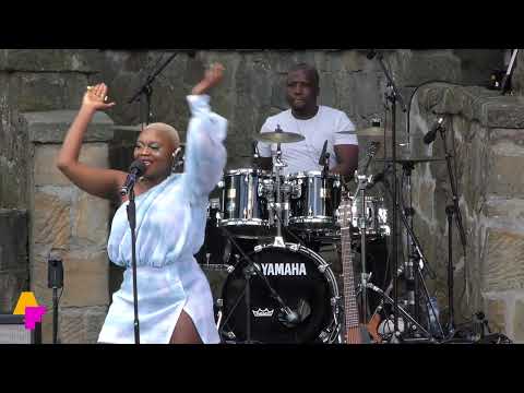 Zoë Modiga - Ilanga Lishonile - Live at Afrika Festival Hertme 2022
