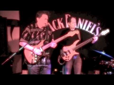 3 Buck Shirt - Red House