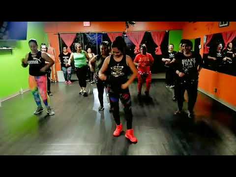LA MUÑEQUITA FEA GRUPO TEPOZ ZUMBA CON CHIO la sabrosura