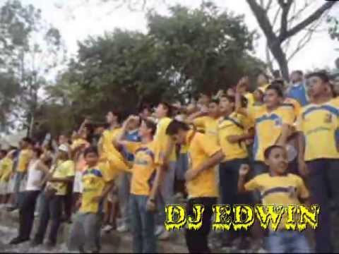 "La Banda del Canario (ex Infierno Amarillo )ante la UES" Barra: La Fiel Amarilla &bull; Club: Once Municipal