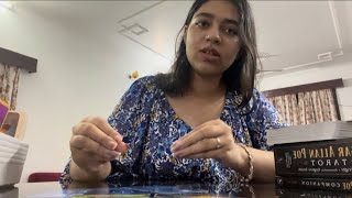 Should you wait for this person or move on ? Pick a pile 💕