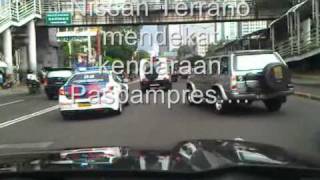Download lagu Pengemudi bodoh layak di pukul Paspampres mp3 Download lagu Pengemudi bodoh layak di pukul Paspampres mp3