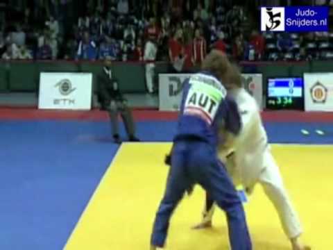 Judo 2009 Hamburg: Scharinger (AUT) - Delpopolo (USA) [-73kg].