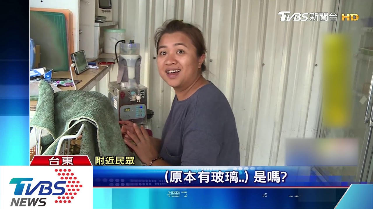 候車亭好「通風」! 尼伯特颱風吹破至今還沒修