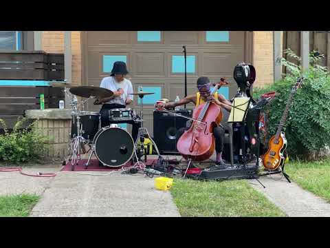 Brianne Sargent & Amber Baker Front Yard Concerts #15 (3)