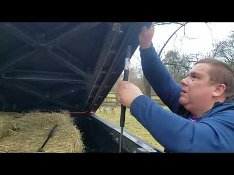 Install Gas Shock 2006 Chevy Silverado Undercover Bed Cover How To DIY EZ Release Lift Support