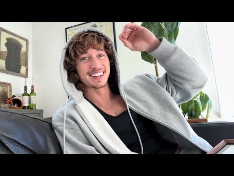 a cozy friendsgiving vlog