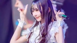 「ウエストが細すぎる美少女アイドル」　驚きのスタイルでXを席巻「内臓どこに行った!?」