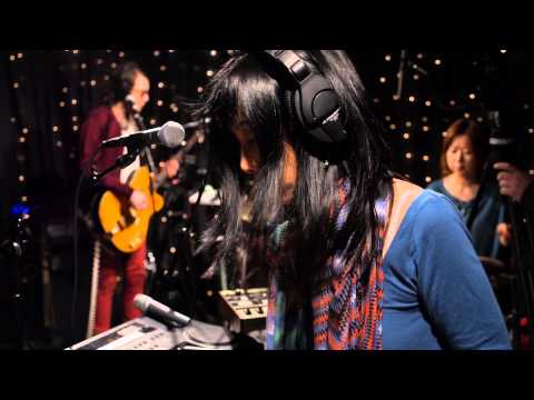 Cibo Matto - Emerald Tuesday (Live on KEXP)