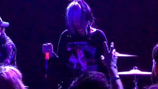 Alice Glass - Blood Oath - Live Oct.15, 2017