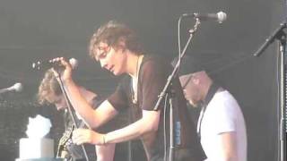 Håna Hellström - &quot;Jag vet vilken dy hon varit i&quot; - Slottskogsvallen 4/6 2011 (HD)