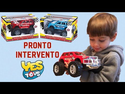 GIOCARE CON PRONTO INTERVENTO / fuoristrada Vigili del fuoco e della Polizia / Yestoys