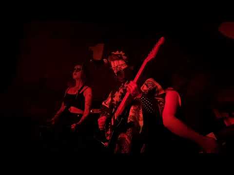 Invunche : Complete Show Live In Paris (10/05/2025 @ Le Klub)