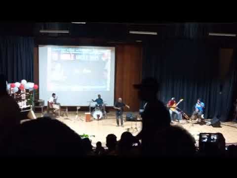 Moqai- Lalomu Lalohadai (Live Performance)