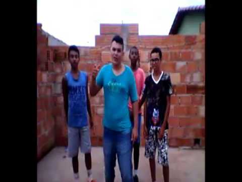 Passinho do Romano - Os Cretino e MC WM - Estremece (RespiroLoucura)