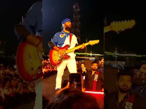 Haan Main Galat (From "Love Aaj Kal") - Arijit Singh Live @ Kanchenjunga Stadium, Siliguri