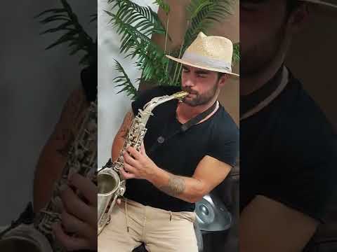 The Milan Saxophonist - Chillout Sample For Weddings