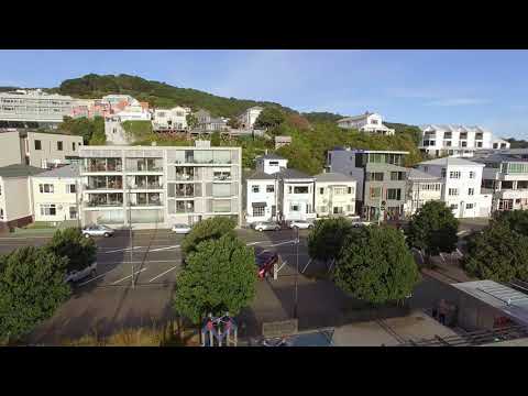 70 Oriental Parade | Dreaming of a Mt Victoria or Oriental Bay lifestyle?