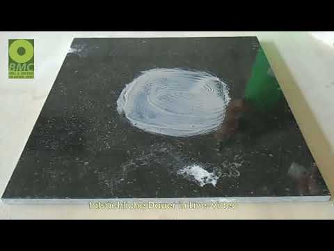 Entfernen Sie starke Ätzspuren auf dunklem Marmor