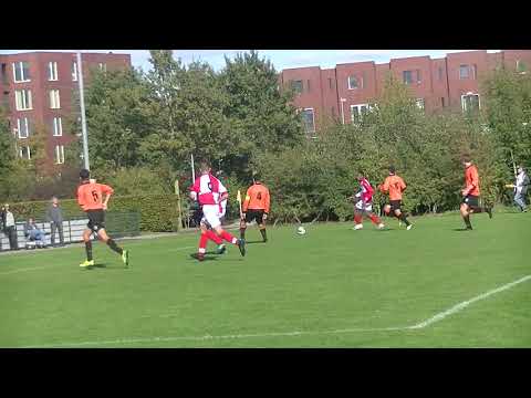 UVV JO17-3 - DE MEERN JO17-3 1ste helft deel 2 (1-1)