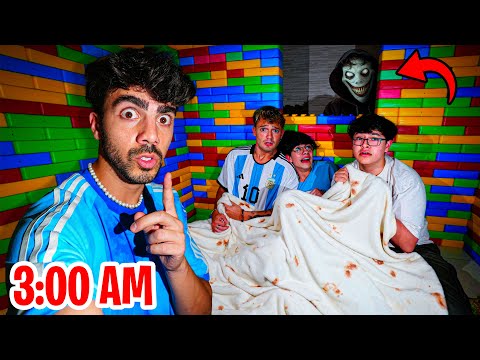 PASAMOS UNA NOCHE EN LA CASA DE LEGOS