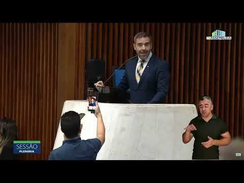 Deputado Renato Freitas é maconheiro e tem quer ser cassado!