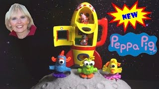 ♥♥  George and Danny Dog Go to the Moon Using Peppa Pig's Spaceship!
