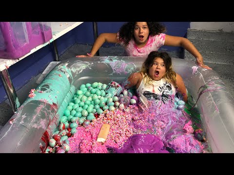 MIXING ALL OUR GIANT SLIMES IN A POOL - GIANT SLIME SMOOTHIE