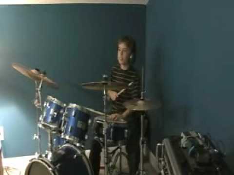 9 year old drummer jamming...