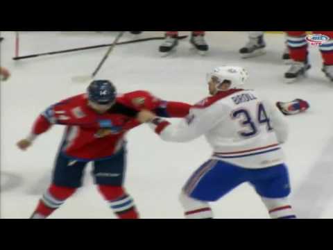 Sena Acolatse vs David Broll
