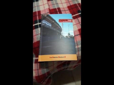 Pandolfi leyendo Cuentos del León