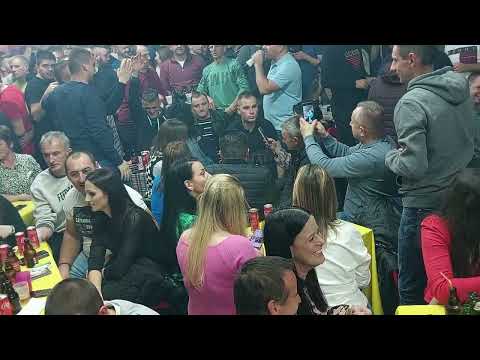 Roki Begović u Gori list se zeleni ja i draga zagrljeni