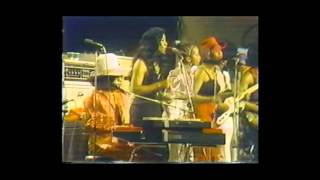 Sly And The Family Stone - In Time