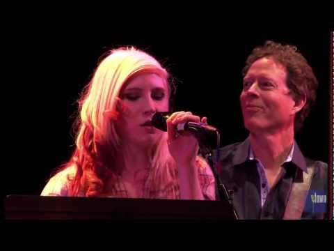 eTown Finale with Gomez & Ariana Gillis - I'm Not Your Steppin' Stone (eTown webisode #217)