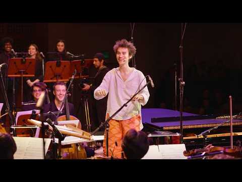 Jacob Collier improvises the Audience Orchestra (Live in San Francisco)