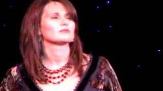 Lisa Dames "No One LIke Me" -- Live