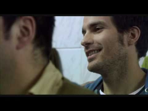 download lagu mp3 mp4 La Vida De Los Peces, download lagu La Vida De Los Peces gratis, unduh video klip La Vida De Los Peces