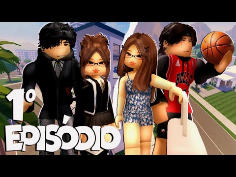EPISODE 1 – An UNEXPECTED Neighbor (The VACATION That Changed EVERYTHING - Berry Avenue Roblox)
