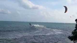 preview picture of video 'Kiteboarding in Islamorada, the Florida Keys. A FloridaKeysXperienceImage.'