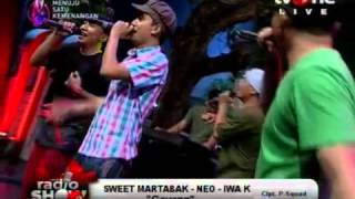 Sweet Martabak, Neo, &amp; Iwa K   Goyang P  Squad Live @RadioShow   tvOne   YouTube 360p