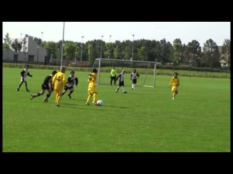 Bekerwedstrijd Haaglandia E2 - VUC E1 dd 20-08-2011