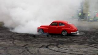 preview picture of video 'Lycksele Burnout -10 Volvo PV'