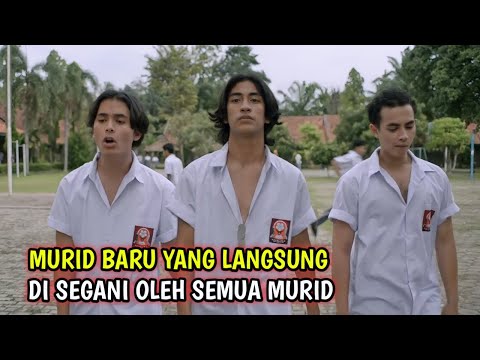 ALL THE STUDENTS THOUGHT HE WAS GENIUS BUT IT TURNED OUT HE WAS GOOD AT FIGHTING