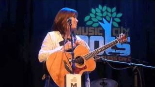 Suzy Bogguss, Froggy Went-A -Courtin'