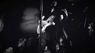 Azure Ray Performs “November” — Live At The Lodge Room (2018)
