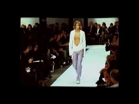 Ann Demeulemeester Spring Summer 2002 Paris Fashion Week