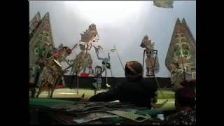 Download lagu Wayang Kulit Jawatimuran Ki Bambang Sugio 'Rabine Bambang Irawan B' mp3