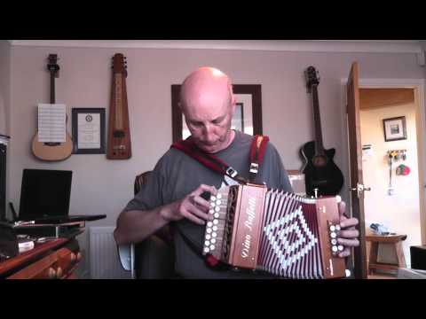Learning To Play The Melodeon Blog 38 - Drunken Sailor using accidentals on two boxes